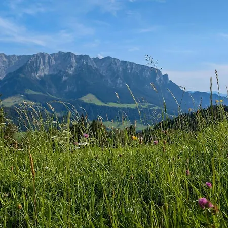 Bergapart Rettenschoess شقة